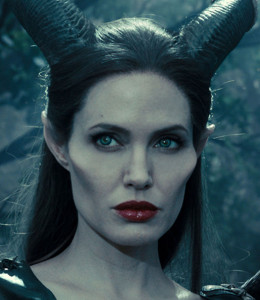 angelina-jolie_01-nestandard1